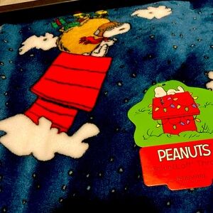 Peanuts VelvetLoft Throw
